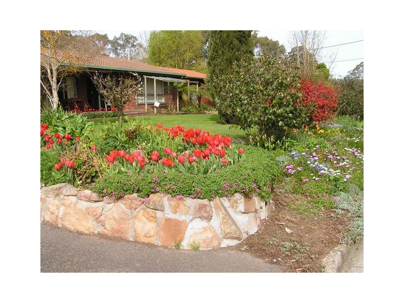 17 Collins Street, Hahndorf SA 5245