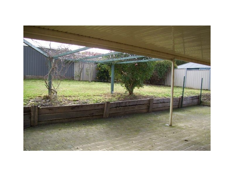 8 Dean Street, Mount Barker SA 5251