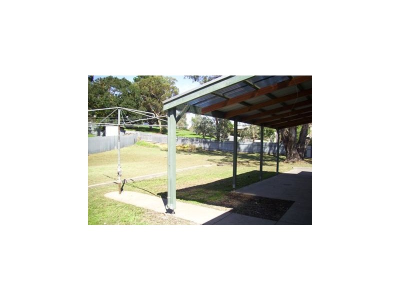 6 Watts Road, Brukunga SA 5252