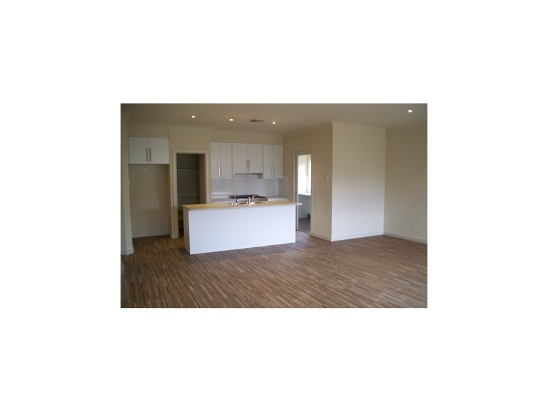 2 Duchess Court, Mount Barker SA 5251