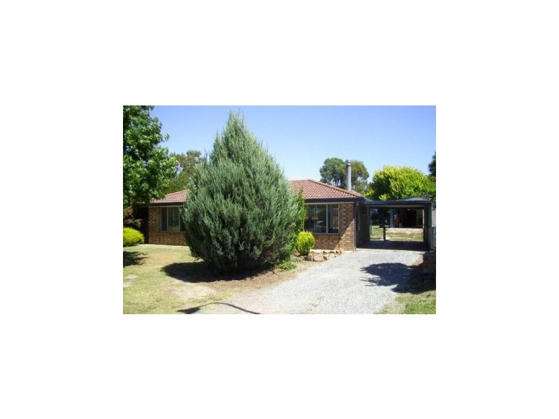 28 Lewis Avenue, Mount Barker SA 5251