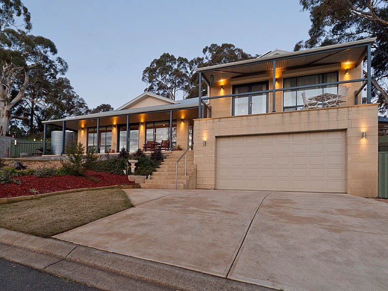 94 Onkaparinga Valley Road, Woodside SA 5244