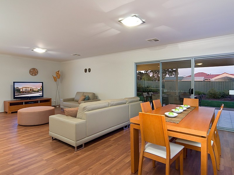 87 Barton Circuit, Mount Barker SA 5251