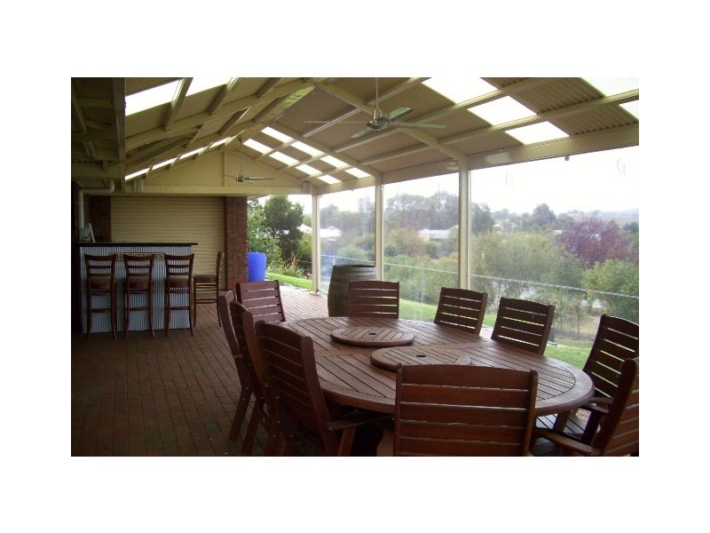 136 Burnbank Way, Mount Barker SA 5251