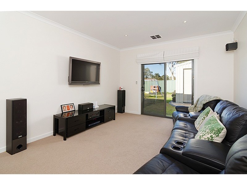 37 Barton Circuit, Mount Barker SA 5251