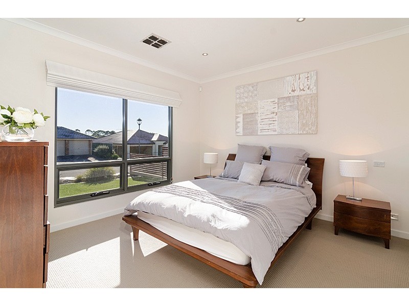 37 Barton Circuit, Mount Barker SA 5251