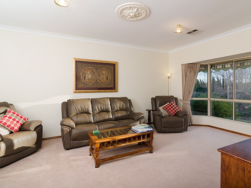 8 Reuben Pope Court, Mount Barker SA 5251