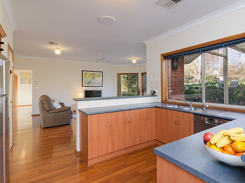 8 Reuben Pope Court, Mount Barker SA 5251