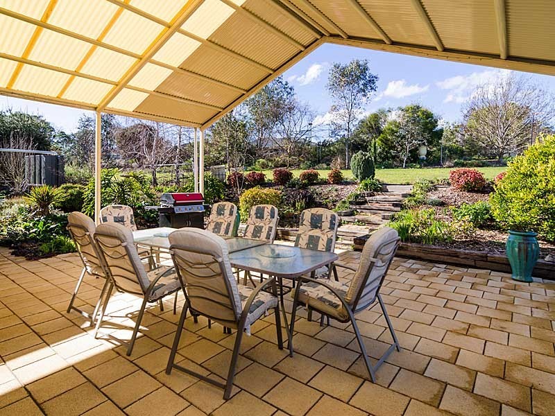 8 Reuben Pope Court, Mount Barker SA 5251