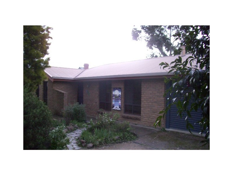 8 Acacia Street, Mount Barker SA 5251
