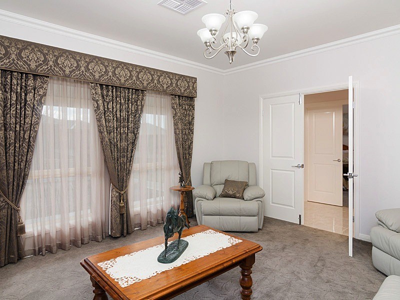 4 Catt Drive, Strathalbyn SA 5255