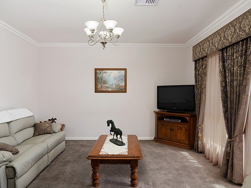 4 Catt Drive, Strathalbyn SA 5255