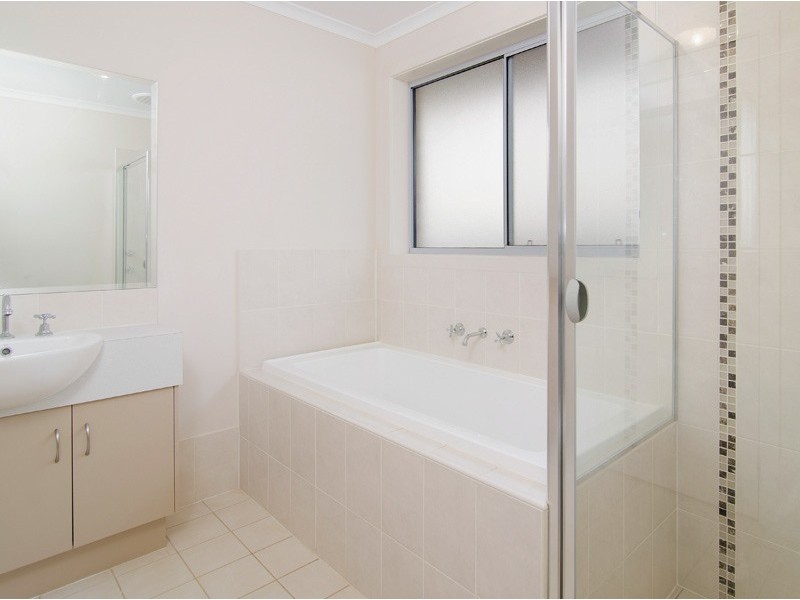 43 Belmont Crescent, Mount Barker SA 5251