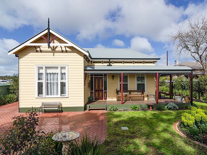 66A Alexandrina Road, Mount Barker SA 5251