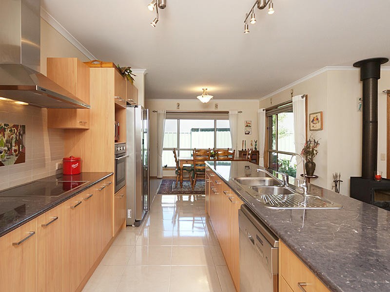 49 Barton Circuit, Mount Barker SA 5251