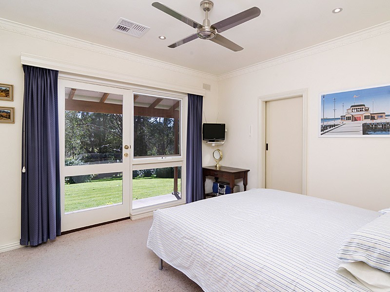 19 Forbes Road, Aldgate SA 5154