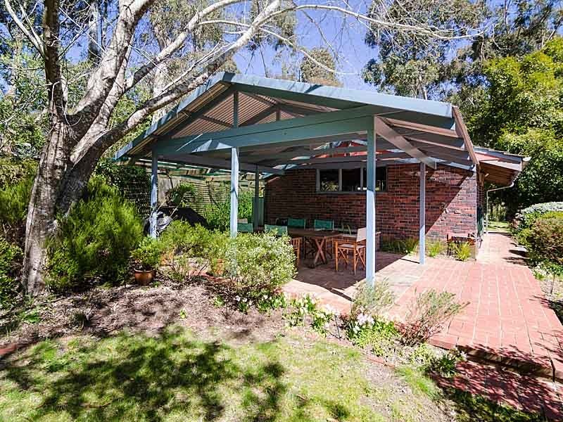 19 Forbes Road, Aldgate SA 5154