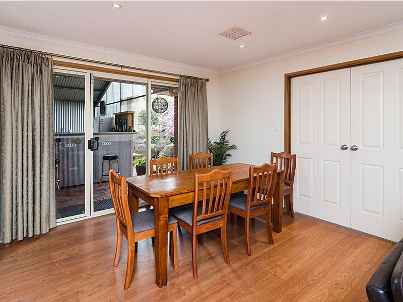 18 Barrow Court, Mount Barker SA 5251