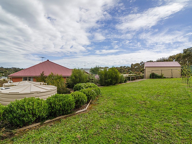 18 Barrow Court, Mount Barker SA 5251