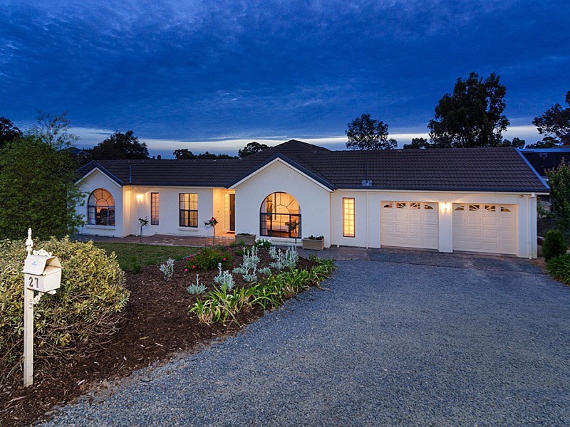 27 Burnbank Way, Mount Barker SA 5251
