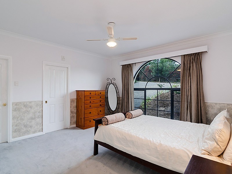 27 Burnbank Way, Mount Barker SA 5251