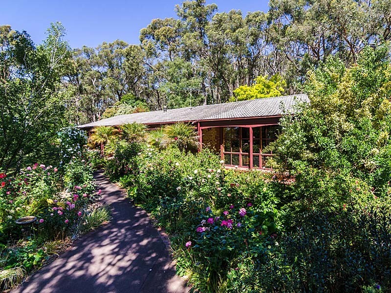 5 Silver Road, Bridgewater SA 5155
