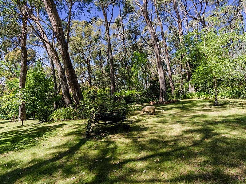 5 Silver Road, Bridgewater SA 5155