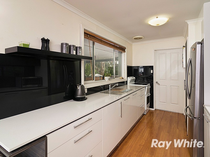 28 Manor Crescent, Mount Barker SA 5251