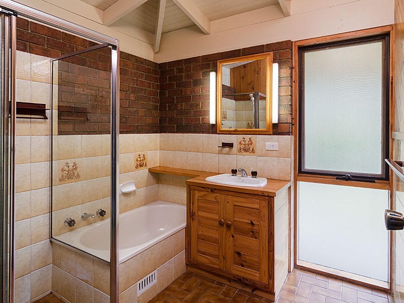 123 Pearson Road, Meadows SA 5201