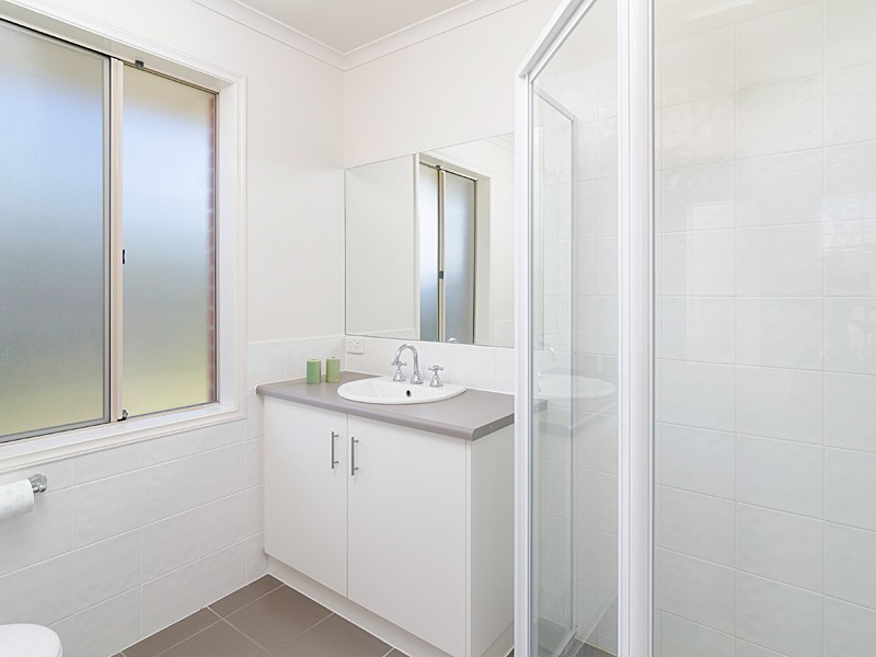 8 Stonybrook Grove, Mount Barker SA 5251