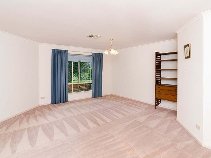 6 Burnbank Way, Mount Barker SA 5251