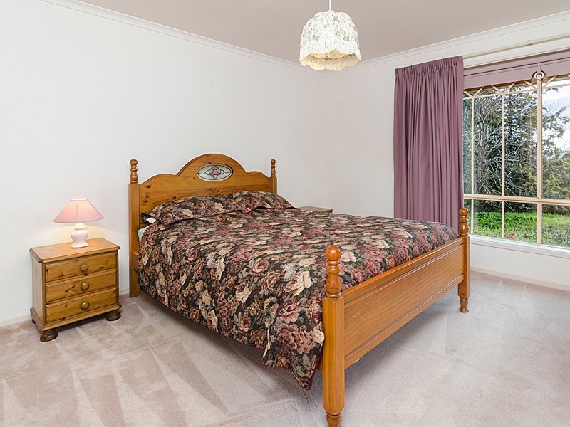 6 Burnbank Way, Mount Barker SA 5251