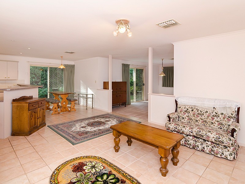 6 Burnbank Way, Mount Barker SA 5251