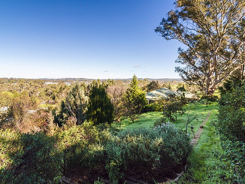 6 Burnbank Way, Mount Barker SA 5251