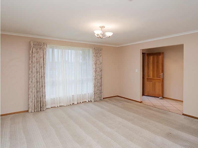 3 Tolmer Close, Mount Barker SA 5251