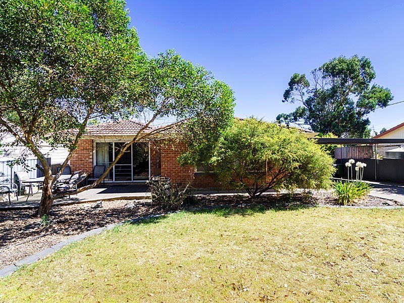 12 Daw Avenue, Mount Barker SA 5251