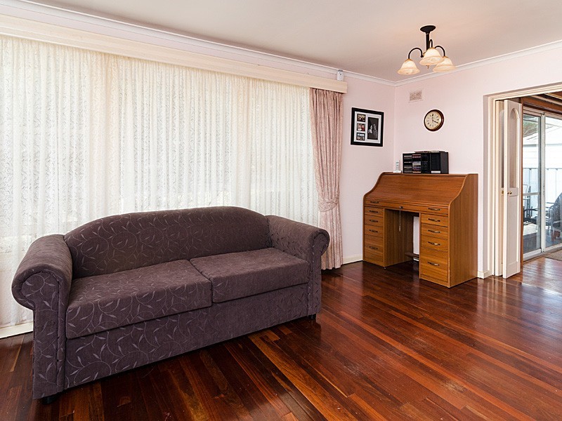 12 Daw Avenue, Mount Barker SA 5251