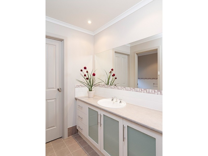 5 Parker Road, Mount Barker SA 5251