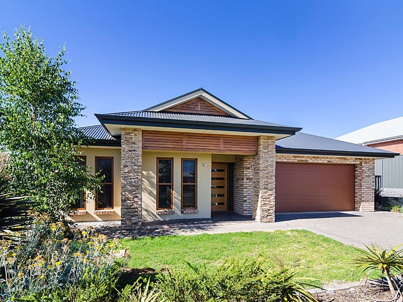 10 Greenfield Street, Mount Barker SA 5251