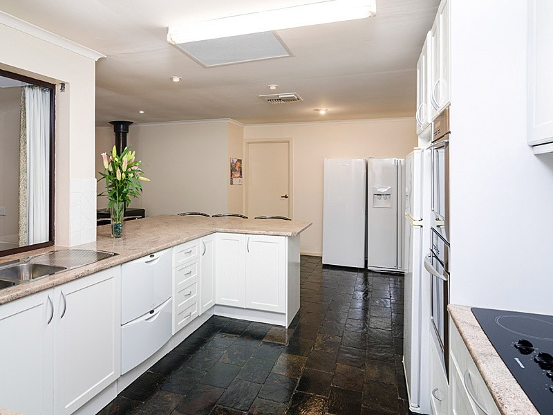 6 Hay Court, Mount Barker SA 5251