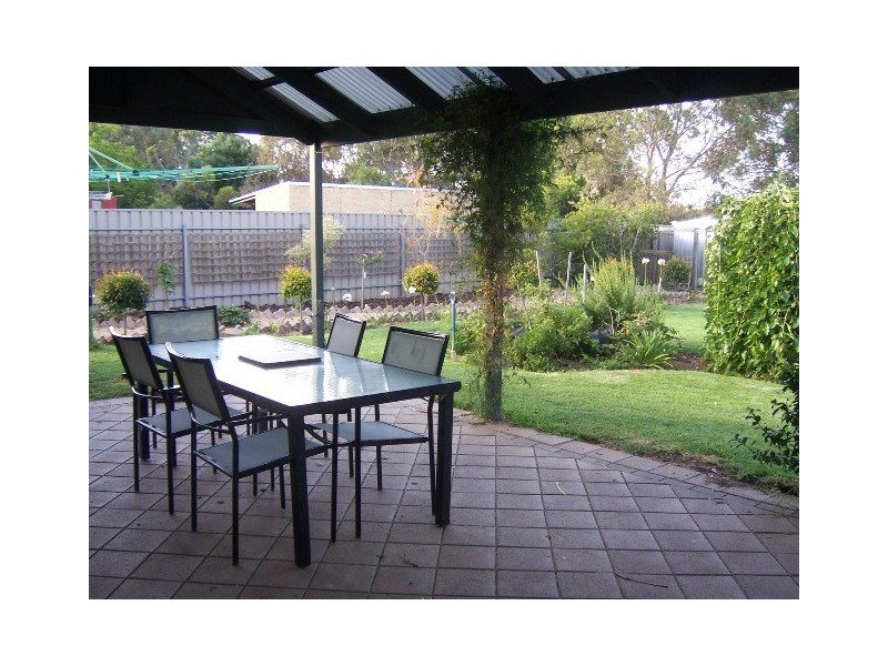 9 Harriet Street, Strathalbyn SA 5255