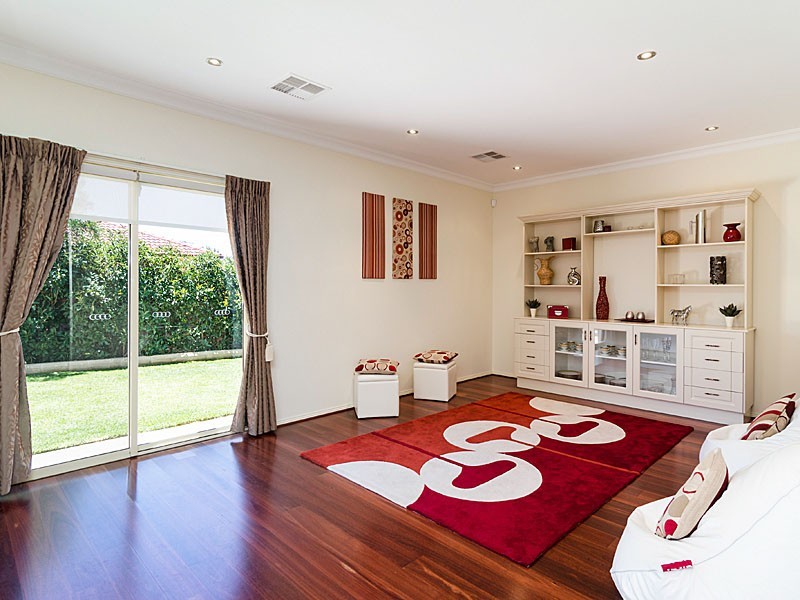 22 Scarborough Way, Mount Barker SA 5251