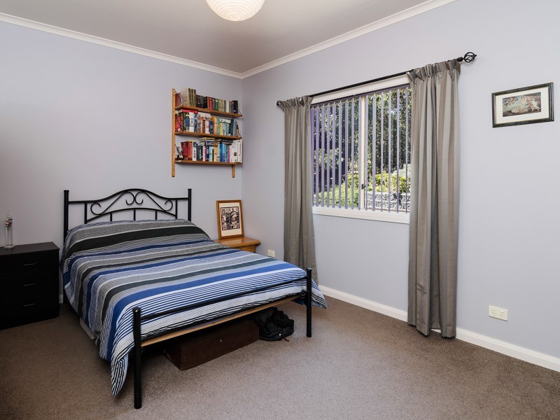 6 London Court, Mount Barker SA 5251