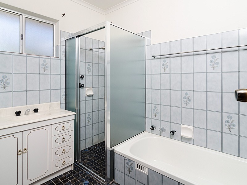 27 Wunderley Drive, Mount Barker SA 5251