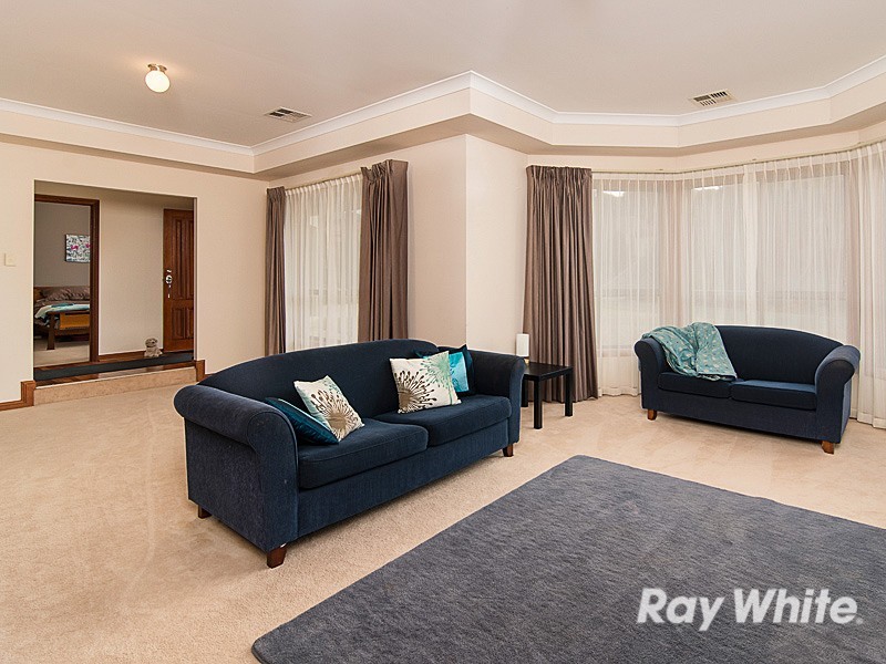 10 London Court, Mount Barker SA 5251