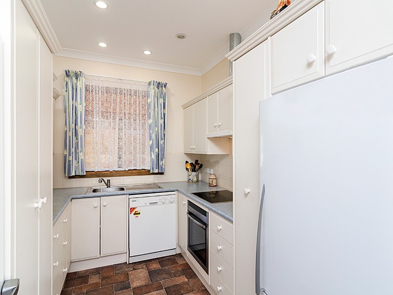 27 Angas Plains Road, Strathalbyn SA 5255