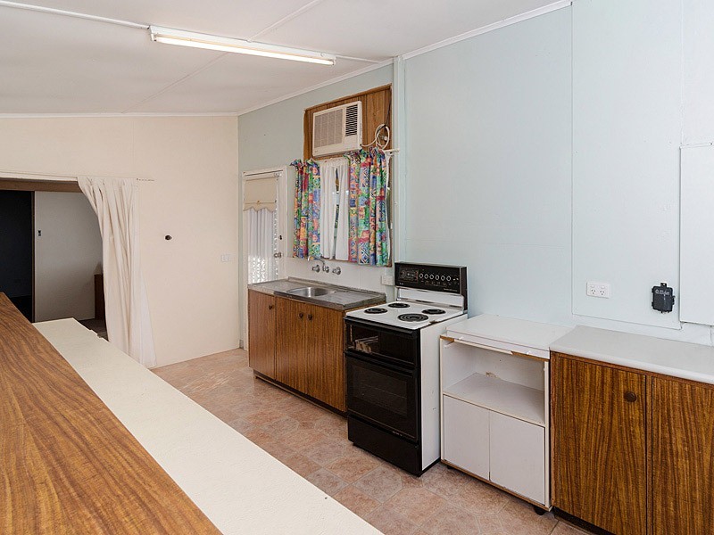 27 Angas Plains Road, Strathalbyn SA 5255