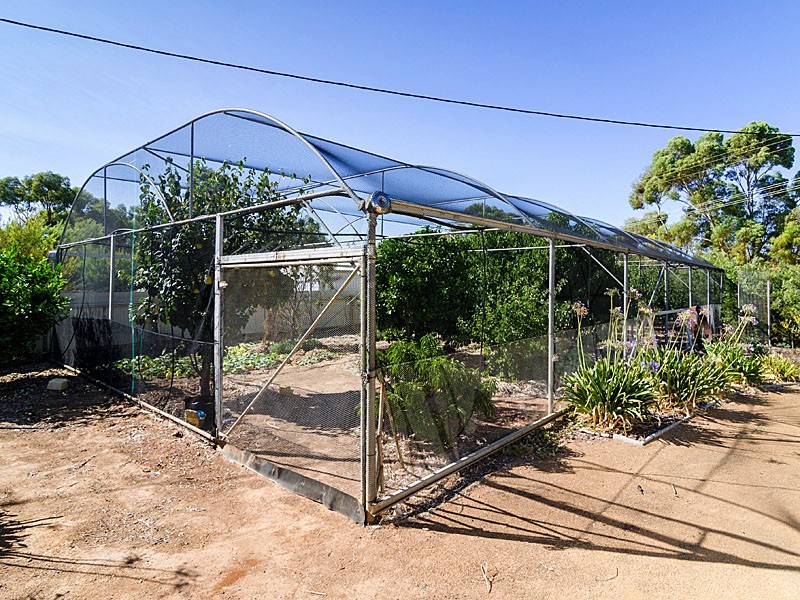 27 Angas Plains Road, Strathalbyn SA 5255