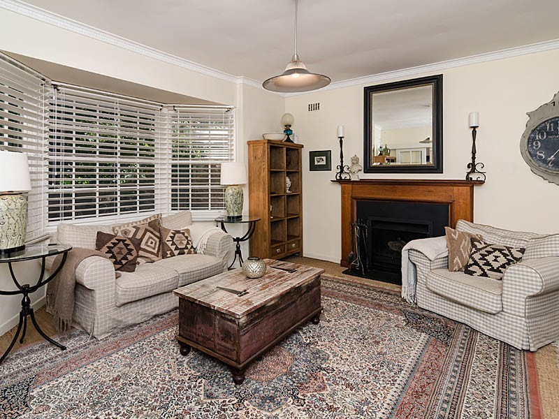 10 Ti Tree Road, Stirling SA 5152