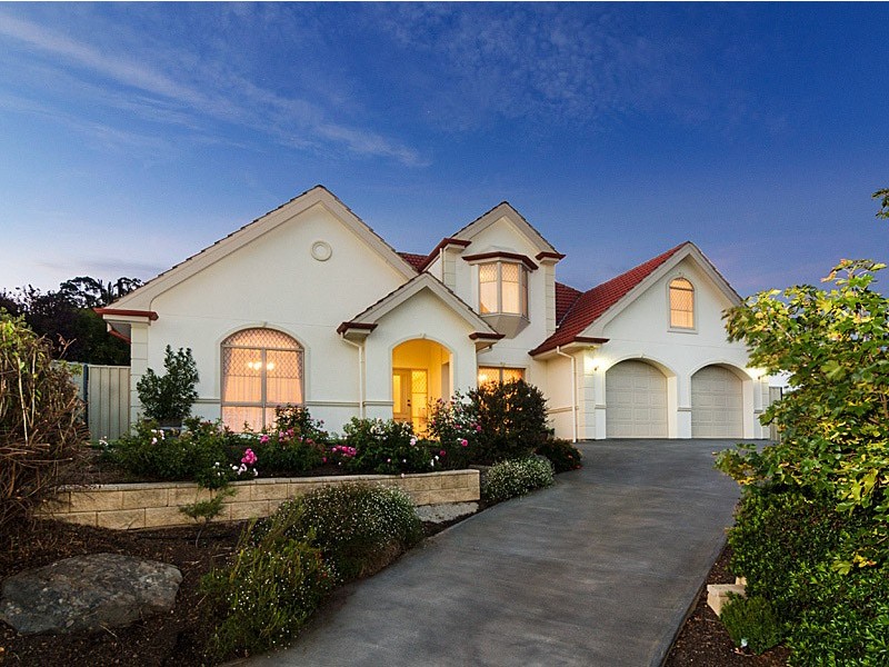 16 Silverwood Drive, Mount Barker SA 5251